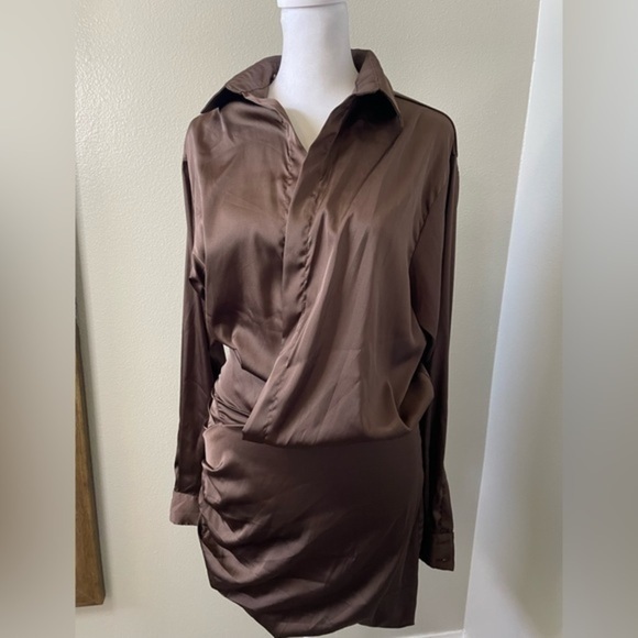 mable Dresses & Skirts - L’ABEYE Brown Satin Wrap Dress